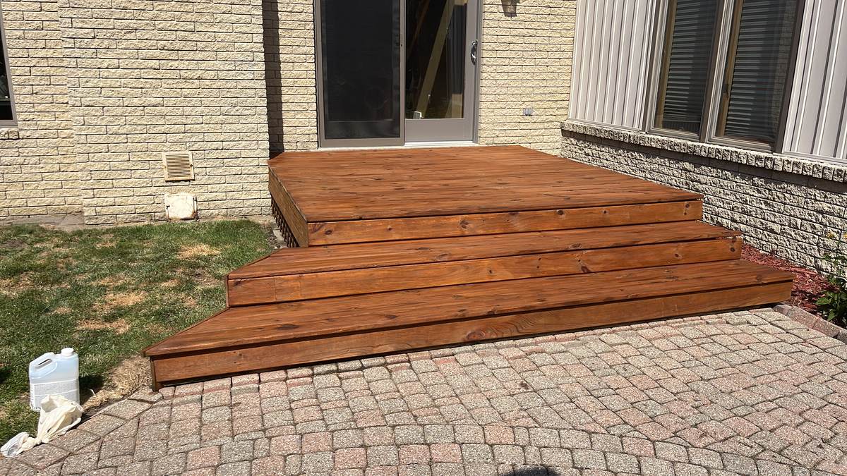 Freshly stained deck in Bingham Farms, MI