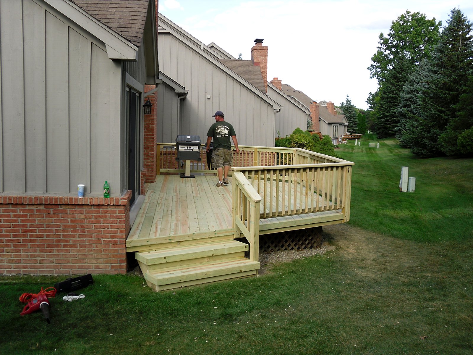 Freshly rebuilt deck steps in Farmington, MI