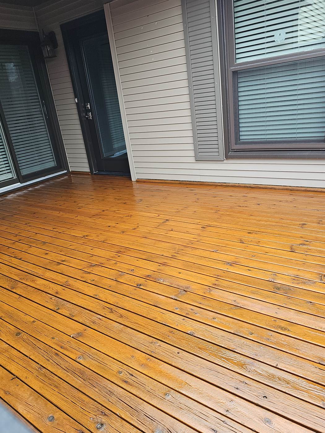 Stained deck in Farmington, MI