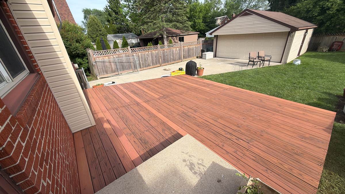 Newly stained deck in Lincoln Park, MI